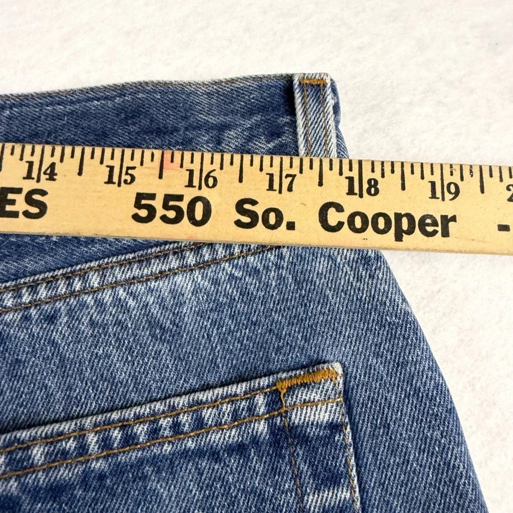 Levis 501 Mens Straight Leg Medium Wash Blue Denim Button Fly Jeans 35x30.5